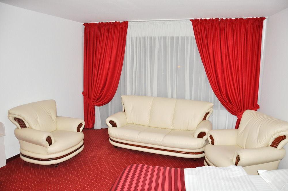 Hotel Pascu Bukarest Exterior foto